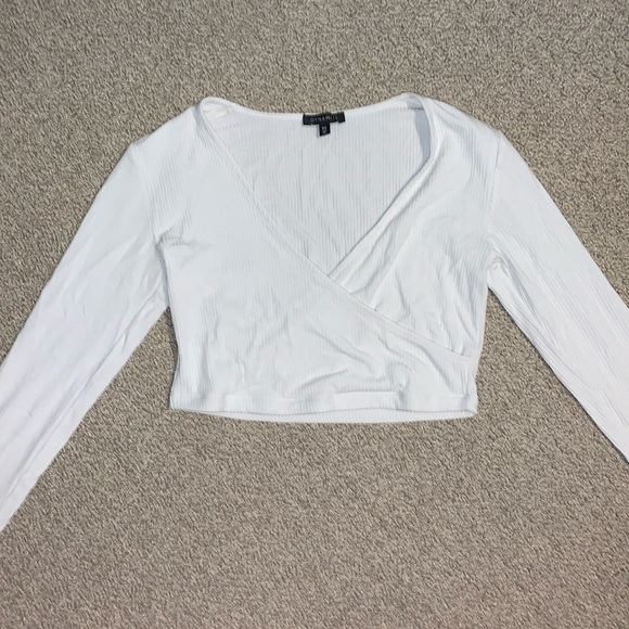 Long Sleeve White Dynamite Crop Top - Picture 1 of 2